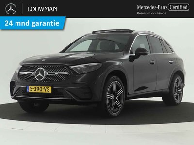 Mercedes-Benz GLC 300 e 4MATIC AMG Line 32