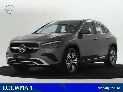 Mercedes-Benz GLA GLA 180 Business Solution Luxury 6