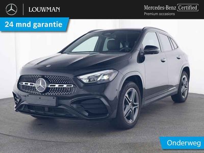 Mercedes-Benz GLA GLA 250 e 11